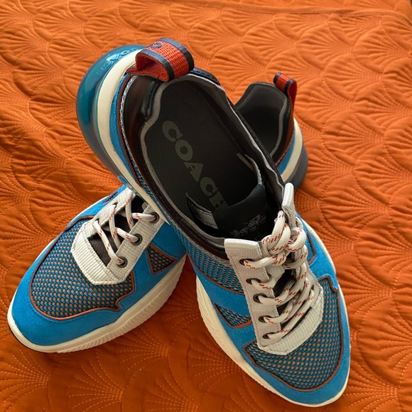 COACH CTYSL MSH RNNR - Picture 2 of 10